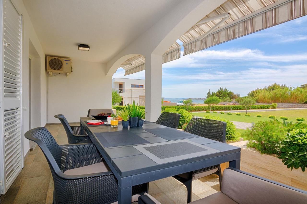 Apartments Basic فير المظهر الخارجي الصورة